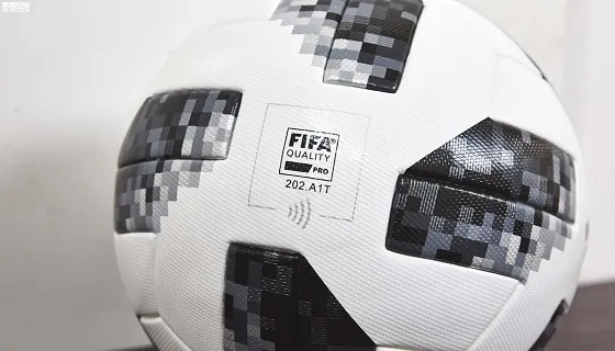 玩转高科 教你使用阿迪达斯Telstar 18中的NFC功能